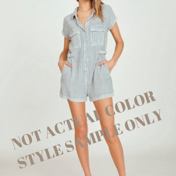 Vintage Havana Button down textured romper with adjustable buttons at waist - Picture 2 of 10